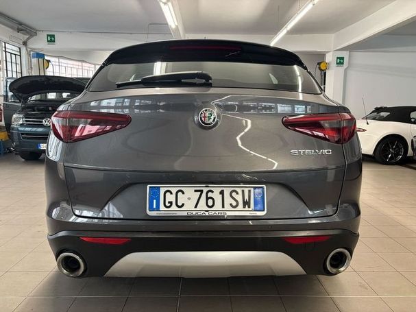 Alfa Romeo Stelvio 2.2 Diesel AT8 118 kW image number 6