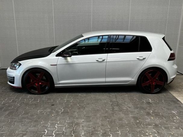 Volkswagen Golf GTI Performance 169 kW image number 3