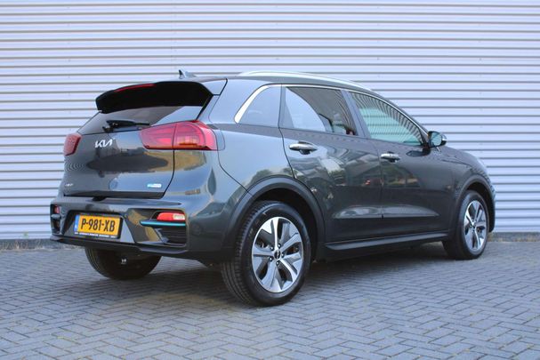 Kia Niro 64 kWh 150 kW image number 4