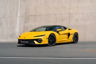 Car image 2