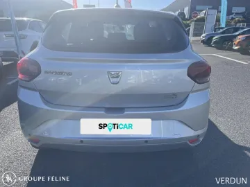 Car image 20