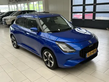 Car image 30