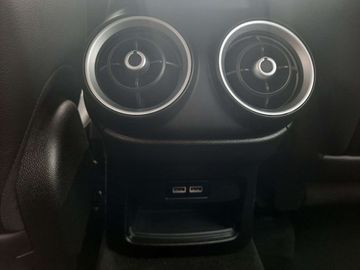 Car image 39