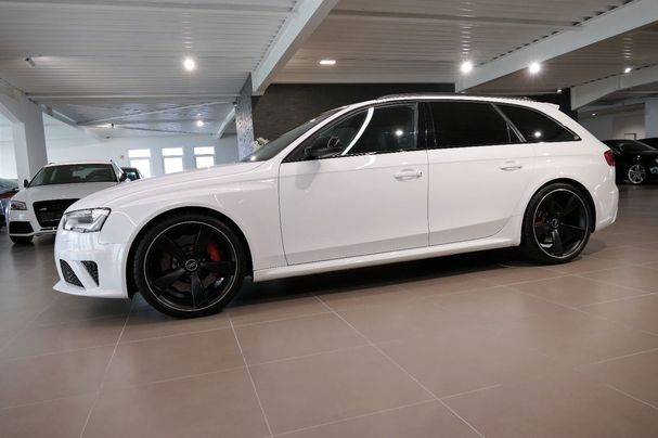 Audi RS4 4.2 FSI quattro S tronic Avant 331 kW image number 12