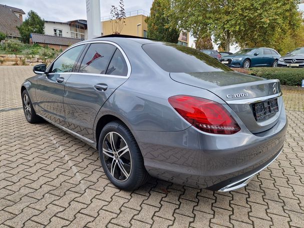 Mercedes-Benz C 300 d 4Matic 180 kW image number 4