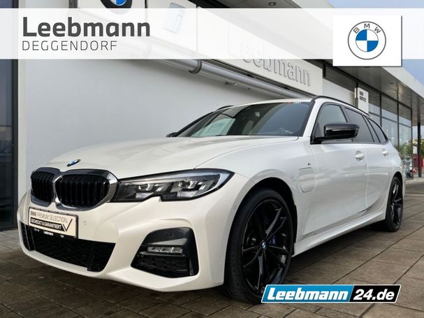 BMW 330 Touring e M Sport xDrive 215 kW image number 2