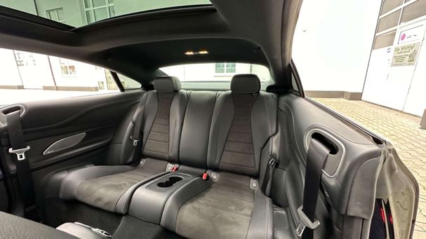 Mercedes-Benz E 220 d 4Matic 143 kW image number 21