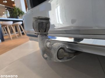 Car image 39