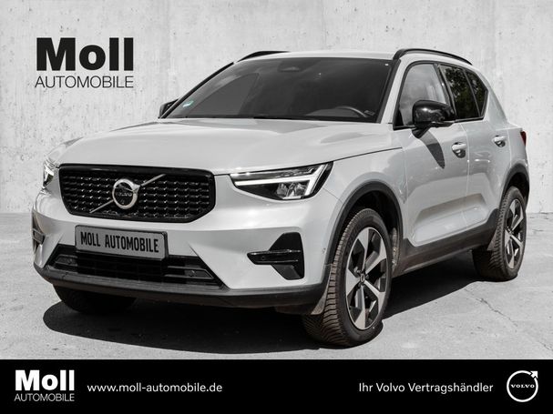 Volvo XC40 B4 Plus Dark 145 kW image number 1