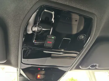 Car image 50