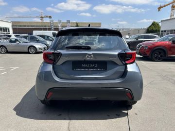 Car image 3