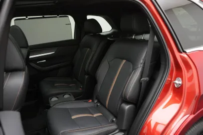 Car image 49