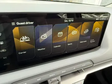 Car image 27