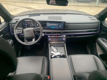 Car image 9