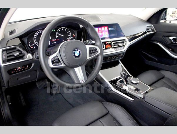 BMW 320i Touring 135 kW image number 7