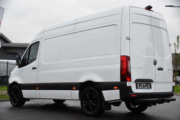 Mercedes-Benz Sprinter 317 CDI RWD 125 kW image number 3