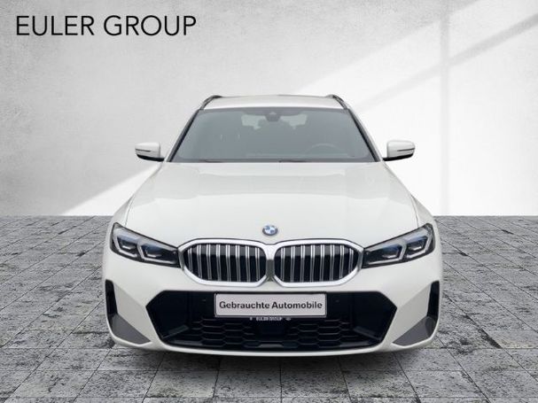 BMW 320i Touring 135 kW image number 2