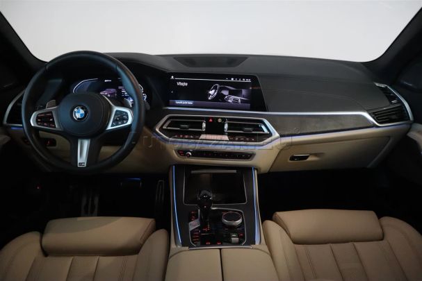 BMW X5 45e xDrive 290 kW image number 4