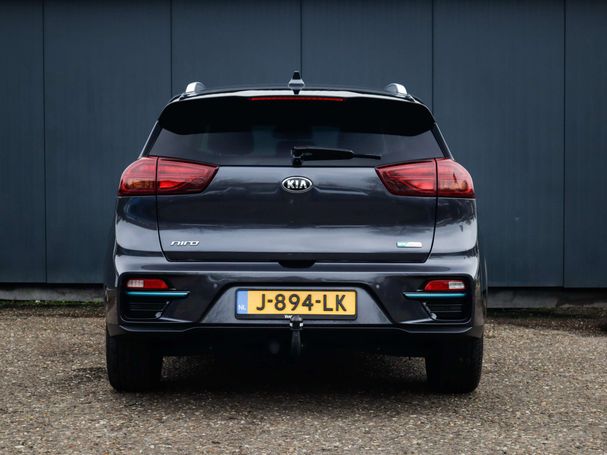 Kia Niro e 64 kWh 150 kW image number 18