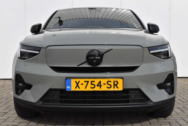 Volvo C40 Ultimate 185 kW image number 3