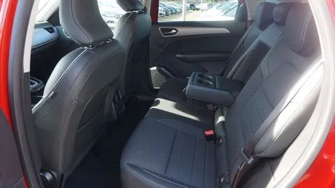Car image 35