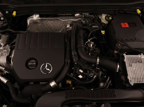 Mercedes-Benz A 180 100 kW image number 36