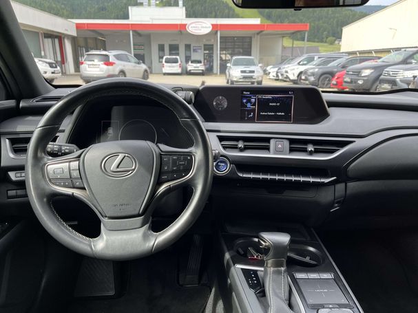 Lexus UX 250h 131 kW image number 4