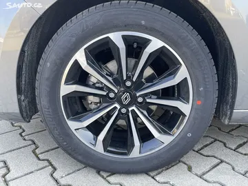 Car image 21