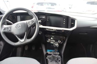 Car image 7