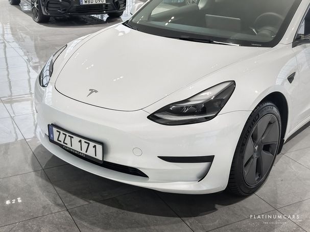 Tesla Model 3 Standard Range 208 kW image number 14