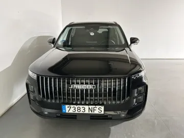 Car image 3