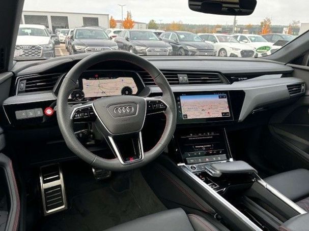 Audi Q8 55 e-tron S-line 300 kW image number 5