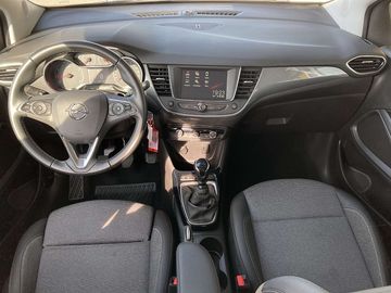 Car image 12