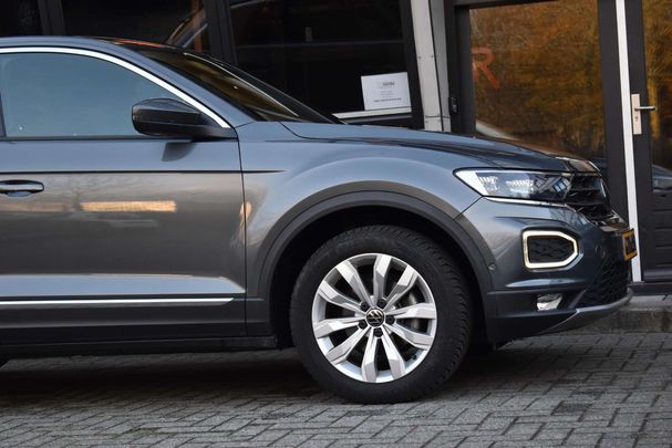 Volkswagen T-Roc 1.5 TSI DSG 110 kW image number 45