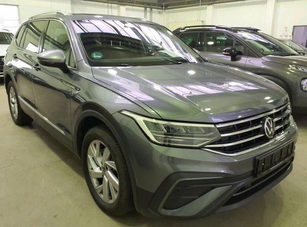 Volkswagen Tiguan Allspace 2.0 Life DSG 4Motion 147 kW image number 2