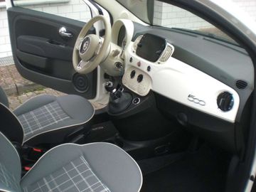 Car image 13