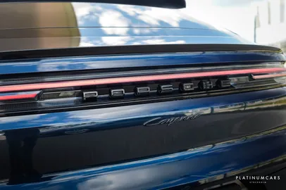 Car image 26