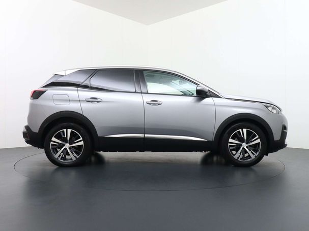 Peugeot 3008 130 Allure 96 kW image number 9