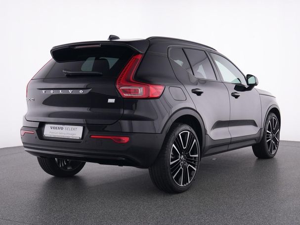 Volvo XC40 Plug-in Hybrid T4 Ultimate Dark 155 kW image number 3