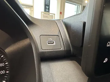Car image 50