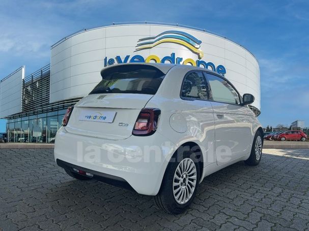 Fiat 500 e 88 kW image number 22