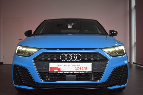 Audi A1 25 TFSI S-line Sportback 70 kW image number 2