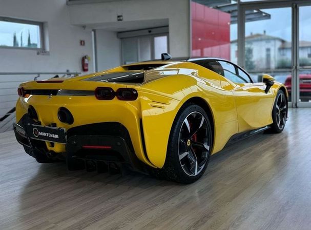 Ferrari SF90 Stradale 735 kW image number 3