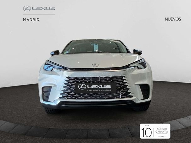 Lexus LBX Emotion 100 kW image number 2