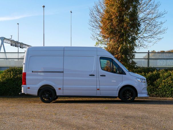 Mercedes-Benz Sprinter 317 CDI RWD 125 kW image number 2