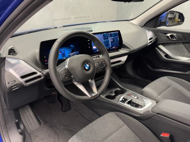 BMW 120i 103 kW image number 18