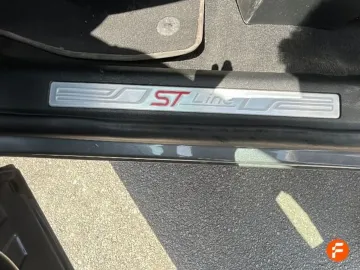 Car image 38
