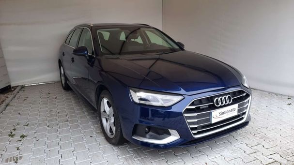 Audi A4 40 TDI quattro S tronic Avant Business 140 kW image number 2