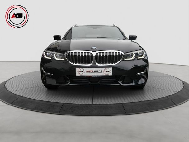 BMW 320d Touring 140 kW image number 2