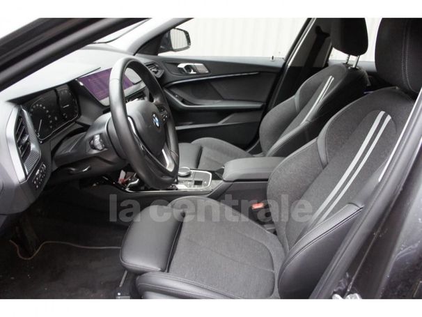 BMW 118i 100 kW image number 13